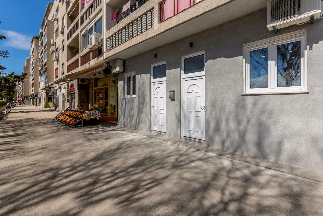 Studio Apartments Twins Split Exterior photo